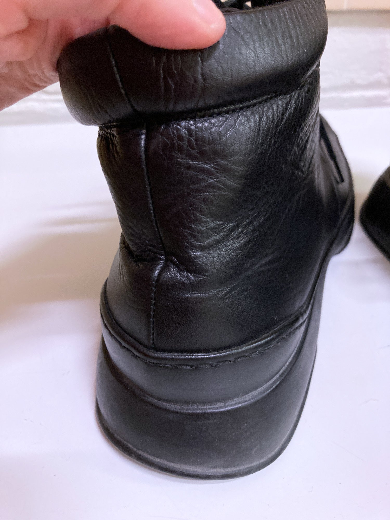 Kenzo Homme 1990s black leather chukka boots - size 43 – Filter store