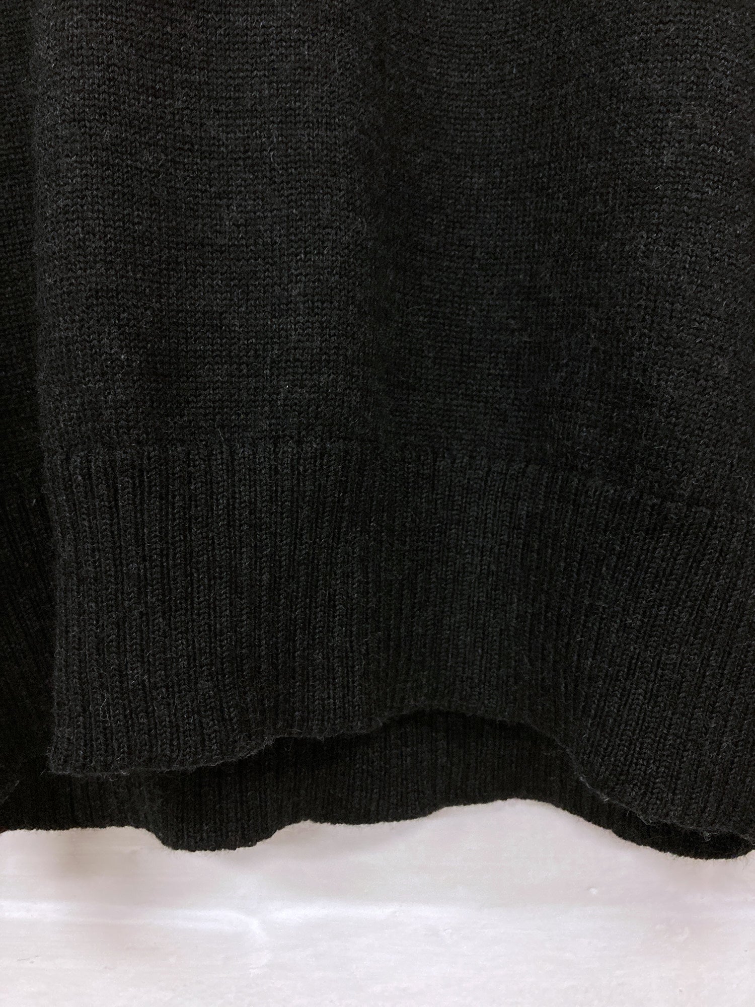 Dirk Schonberger charcoal wool turtleneck sweater with contrast sleeve - M S