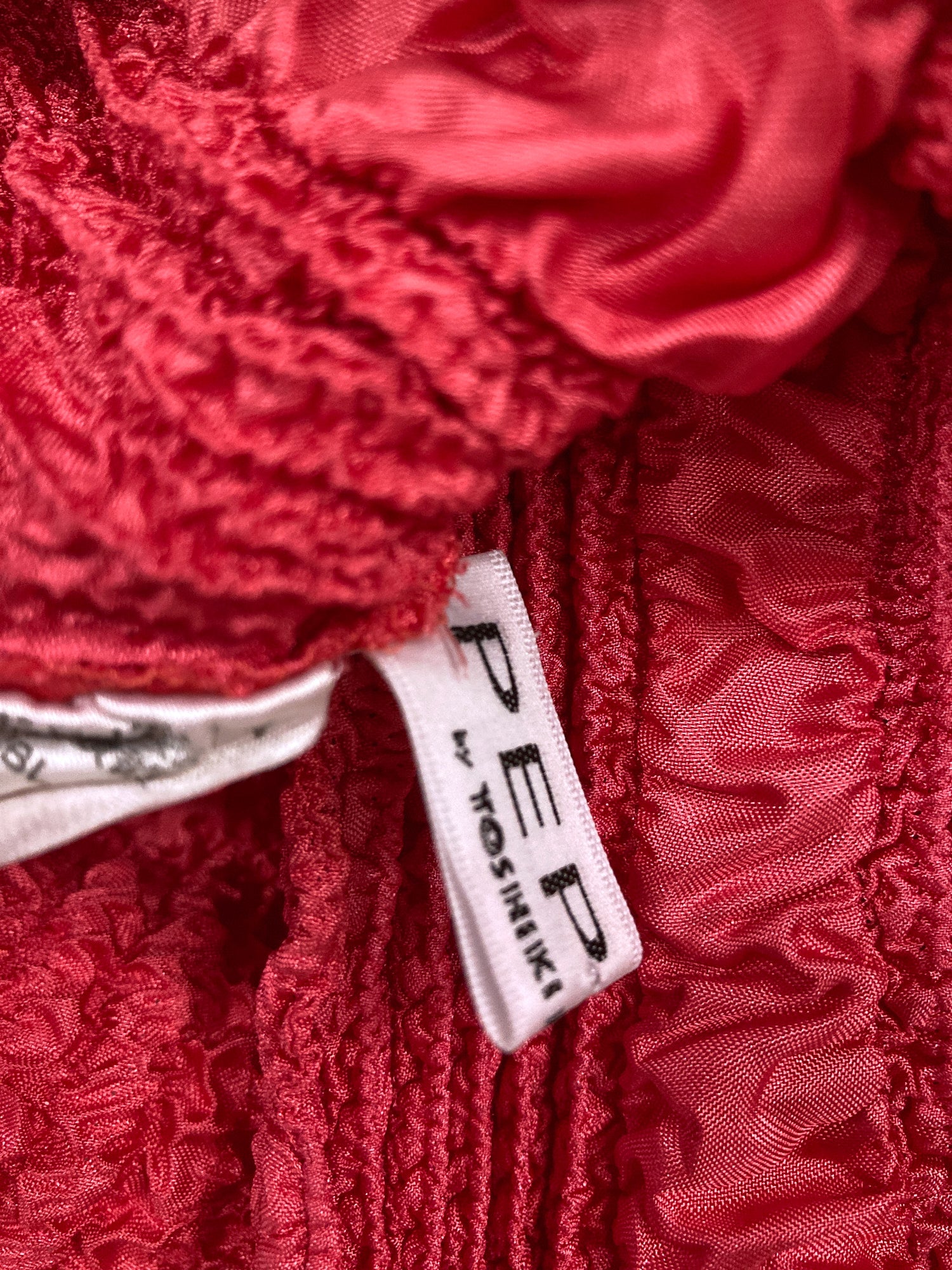 Yoshiki Hishinuma Peplum red pink wrinkled polyester top and skirt set - S M