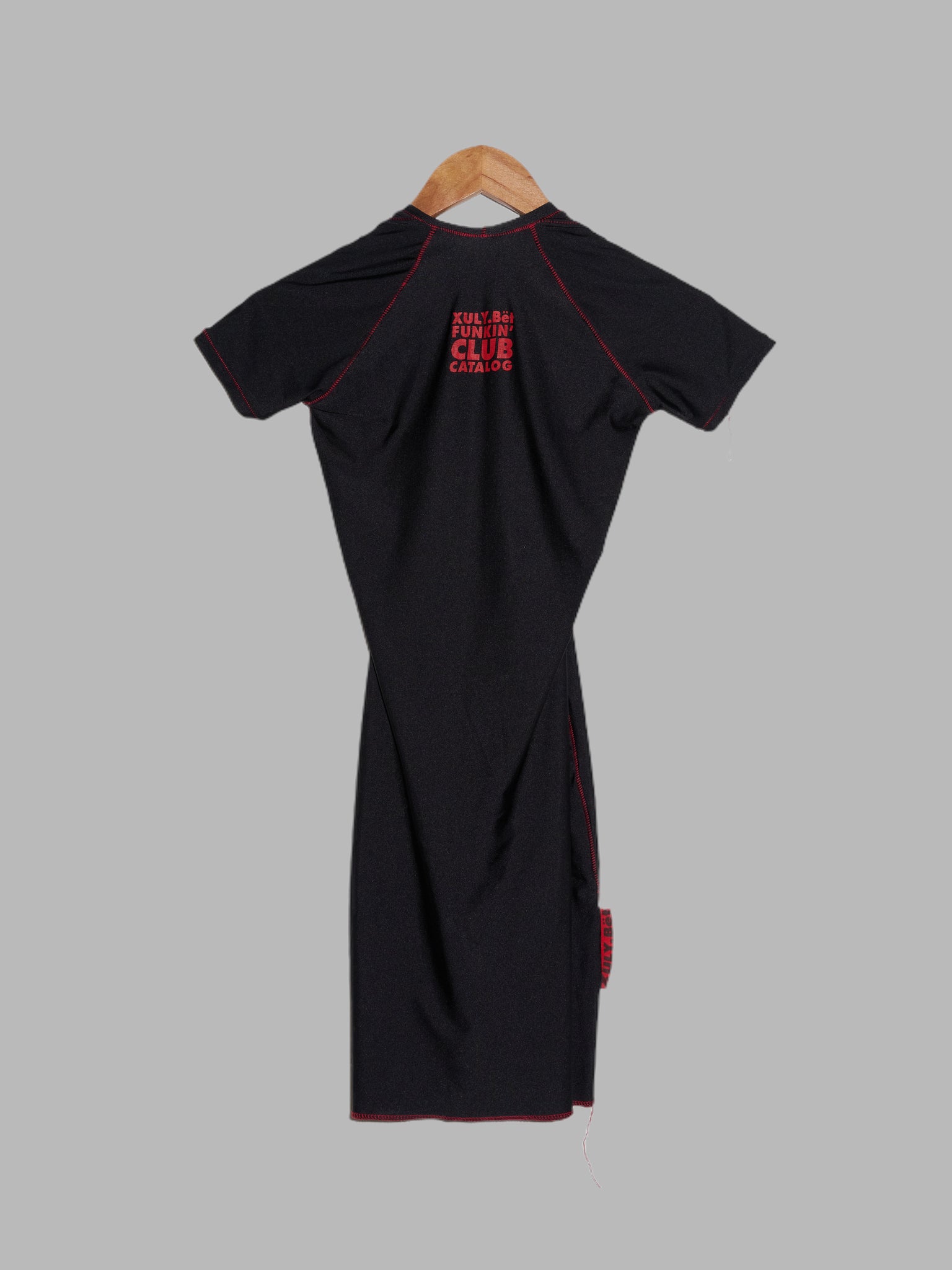 Xuly Bet 1990s black polyester deep v neck short sleeve mini dress