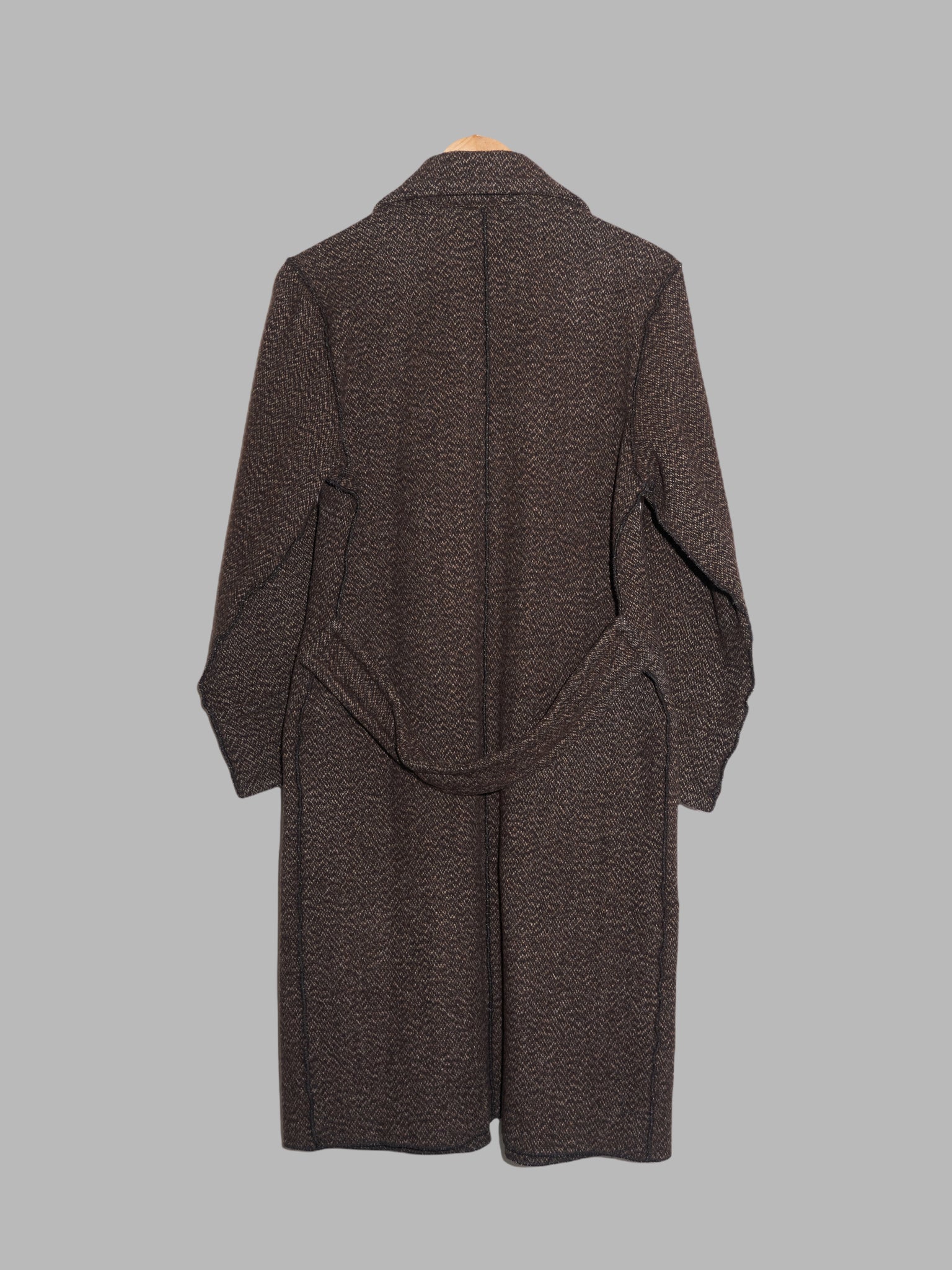 Jean Colonna textured brown knit overlocked three button coat - size M