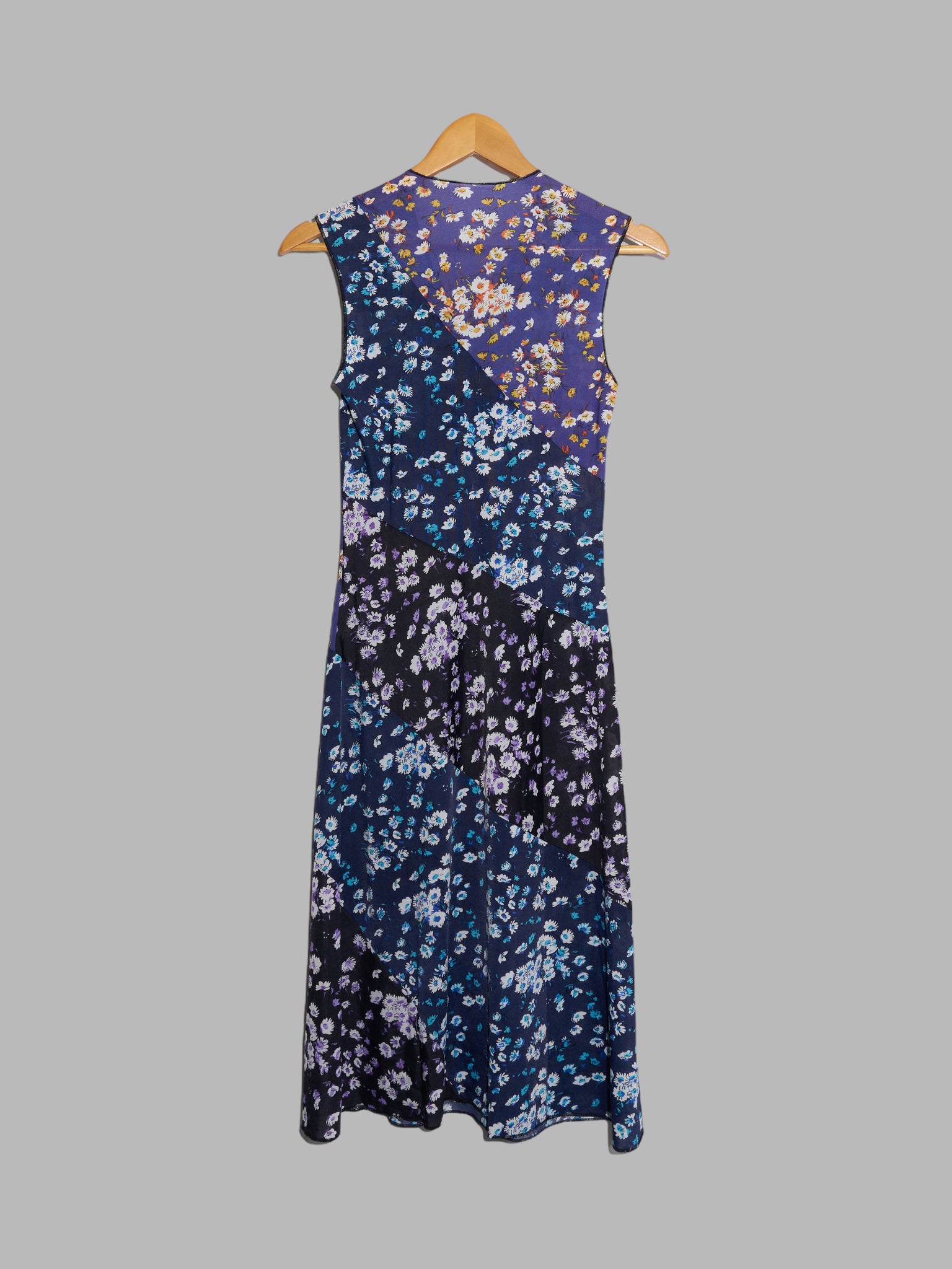 Jean Colonna blue and purple patchwork floral print v neck sleeveless dress