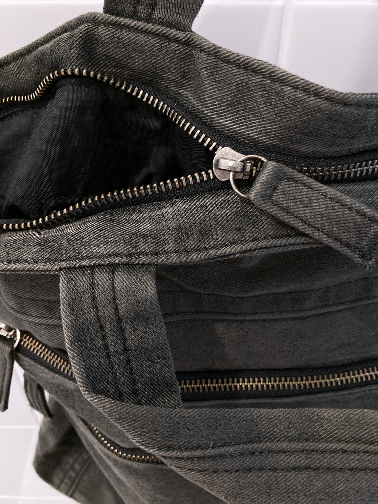 Jean Colonna large dark grey twill fabric multi zip tote bag