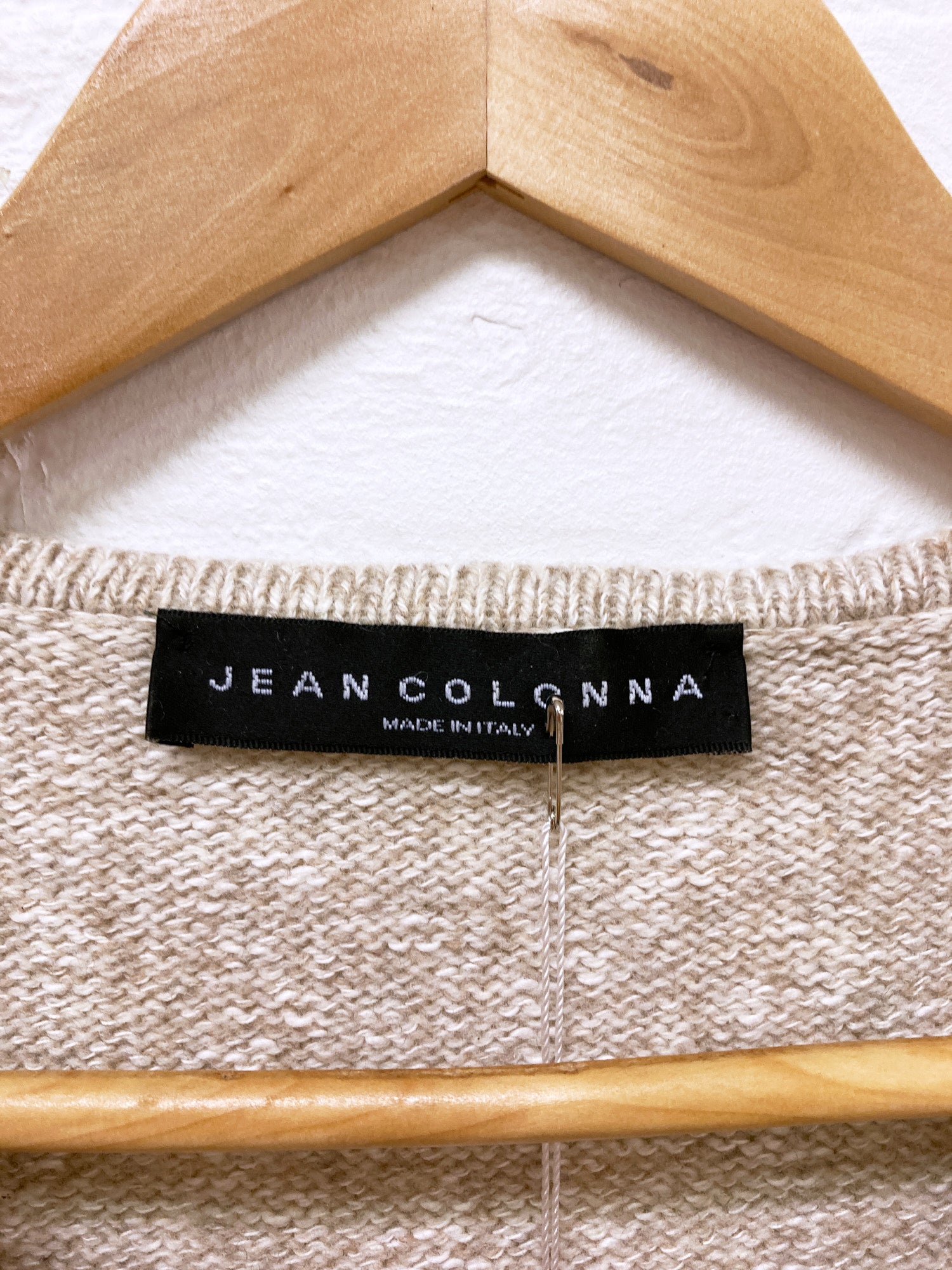 Jean Colonna heathered oatmeal-y beige v-neck jumper - M S