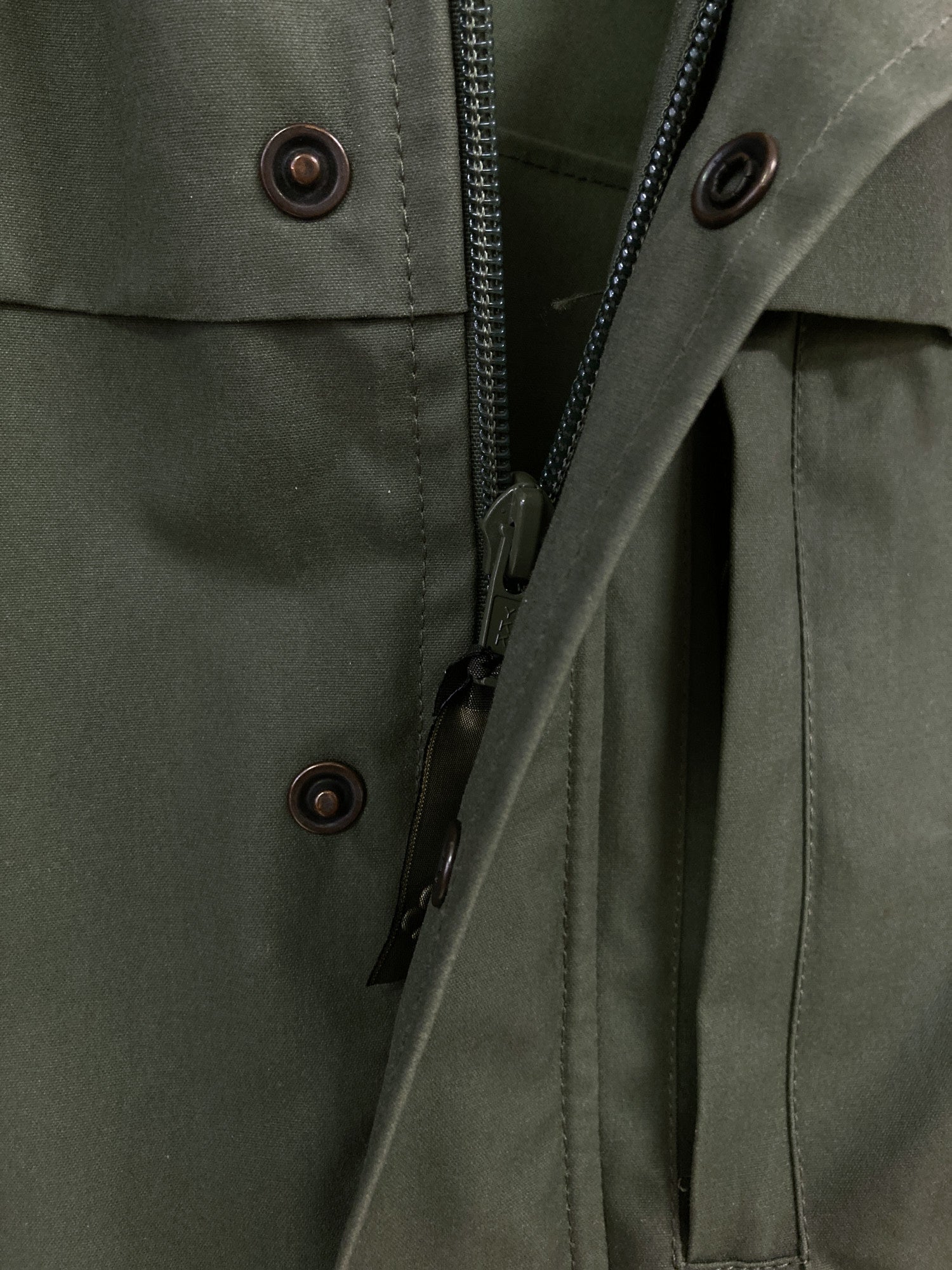 Christophe Lemaire khaki cotton canvas high neck hooded jacket - 1 S XS