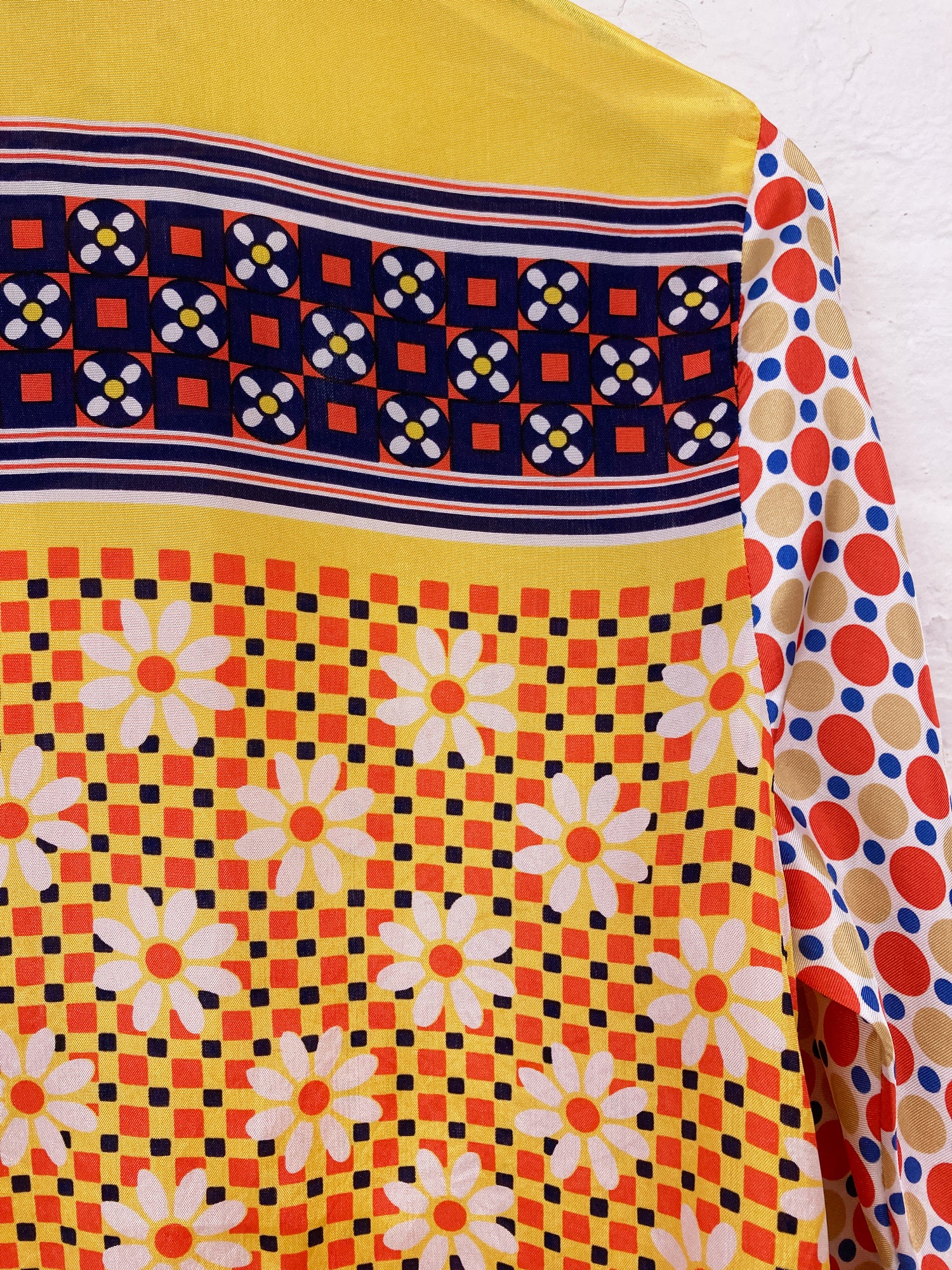 Tricot Comme des Garcons multicolour floral geometric pattern sheeny shirt - M