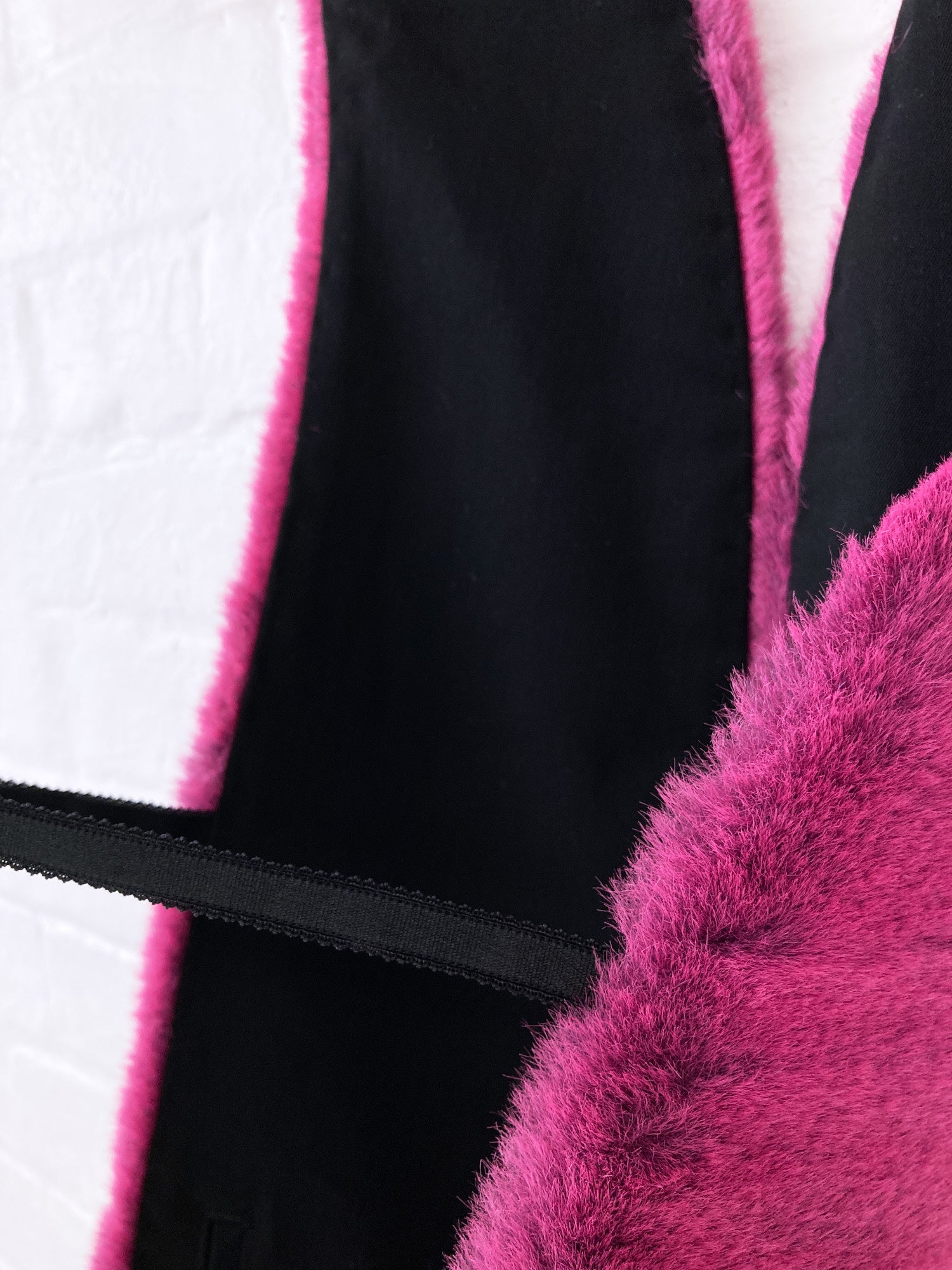 Limi feu bright pink acrylic faux fur vest