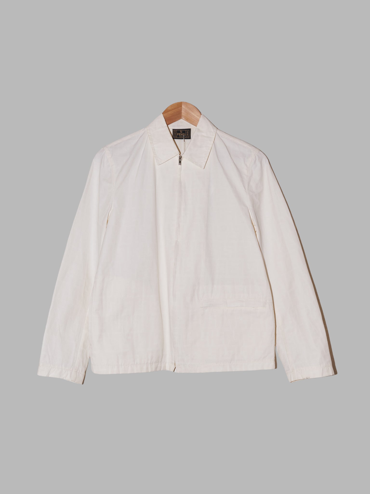Fendi Jeans 1990s white cotton-nylon zip jacket with logo print on inside