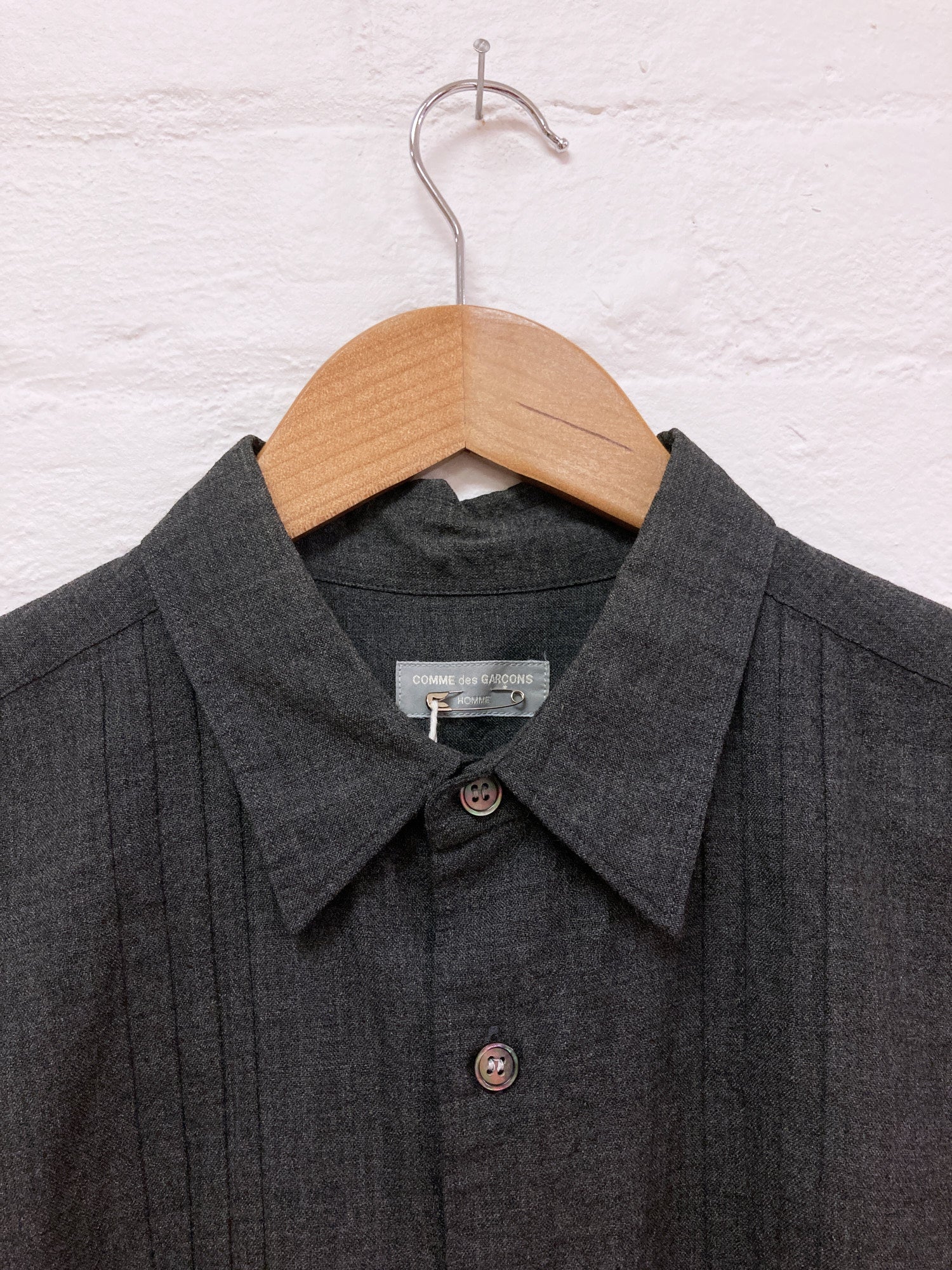 Comme des Garcons Homme 1998 charcoal grey wool pintuck shirt - L M