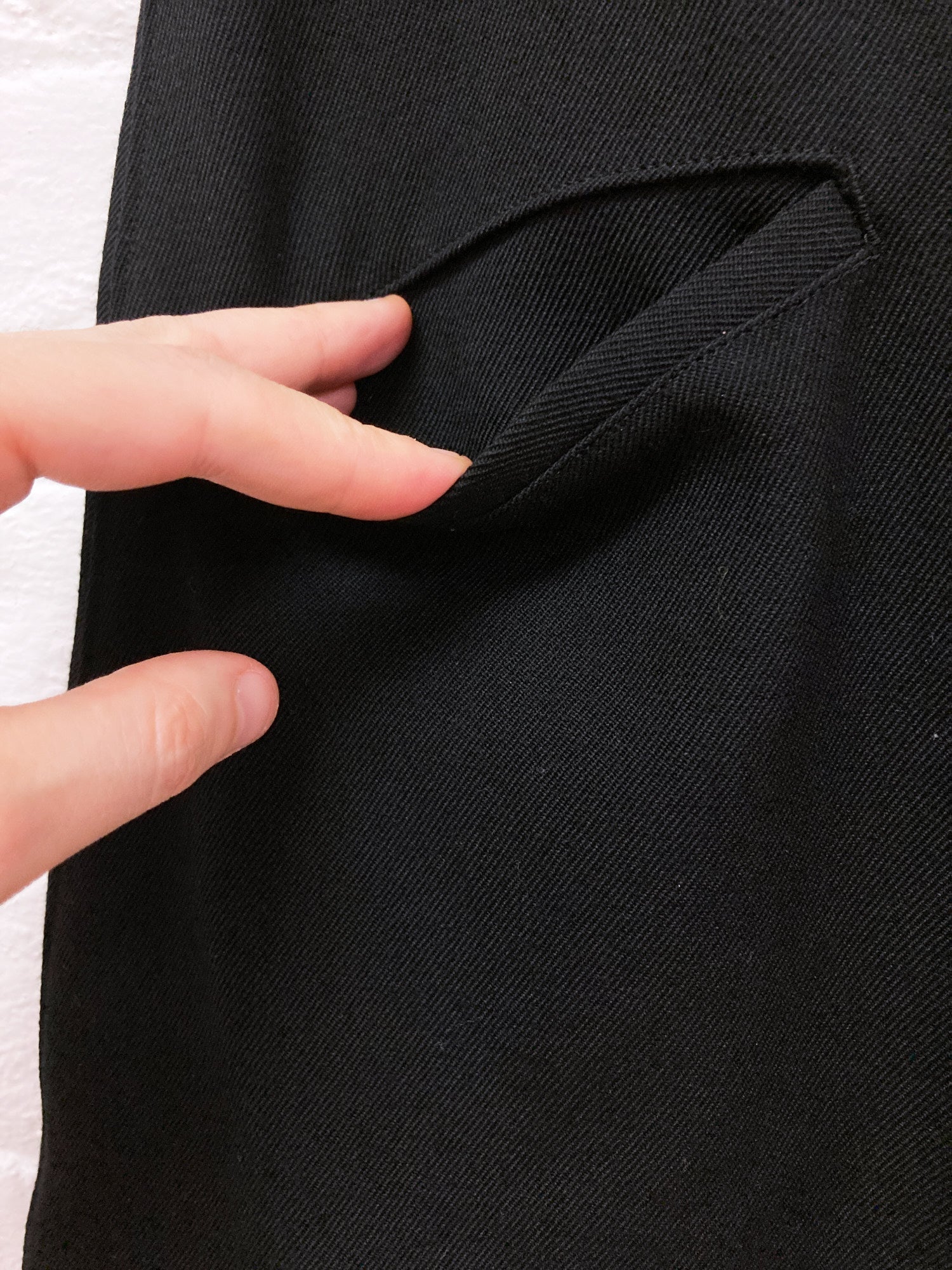 Y’S Yohji Yamamoto black wool gabardine skirt with matching wallet and chain