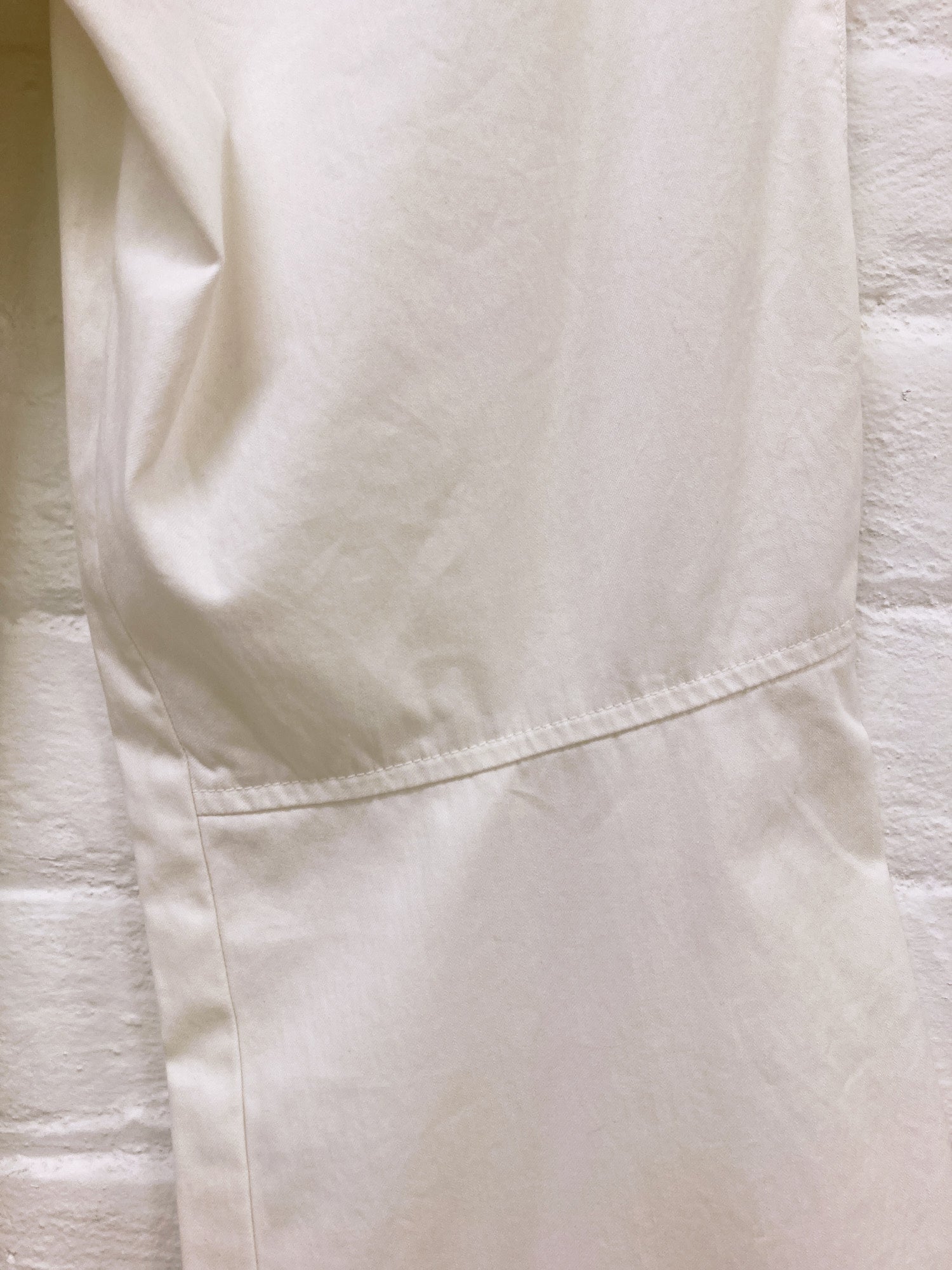 Le Jean de Marithe Francois Girbaud white cotton flared chinos - size 48 32