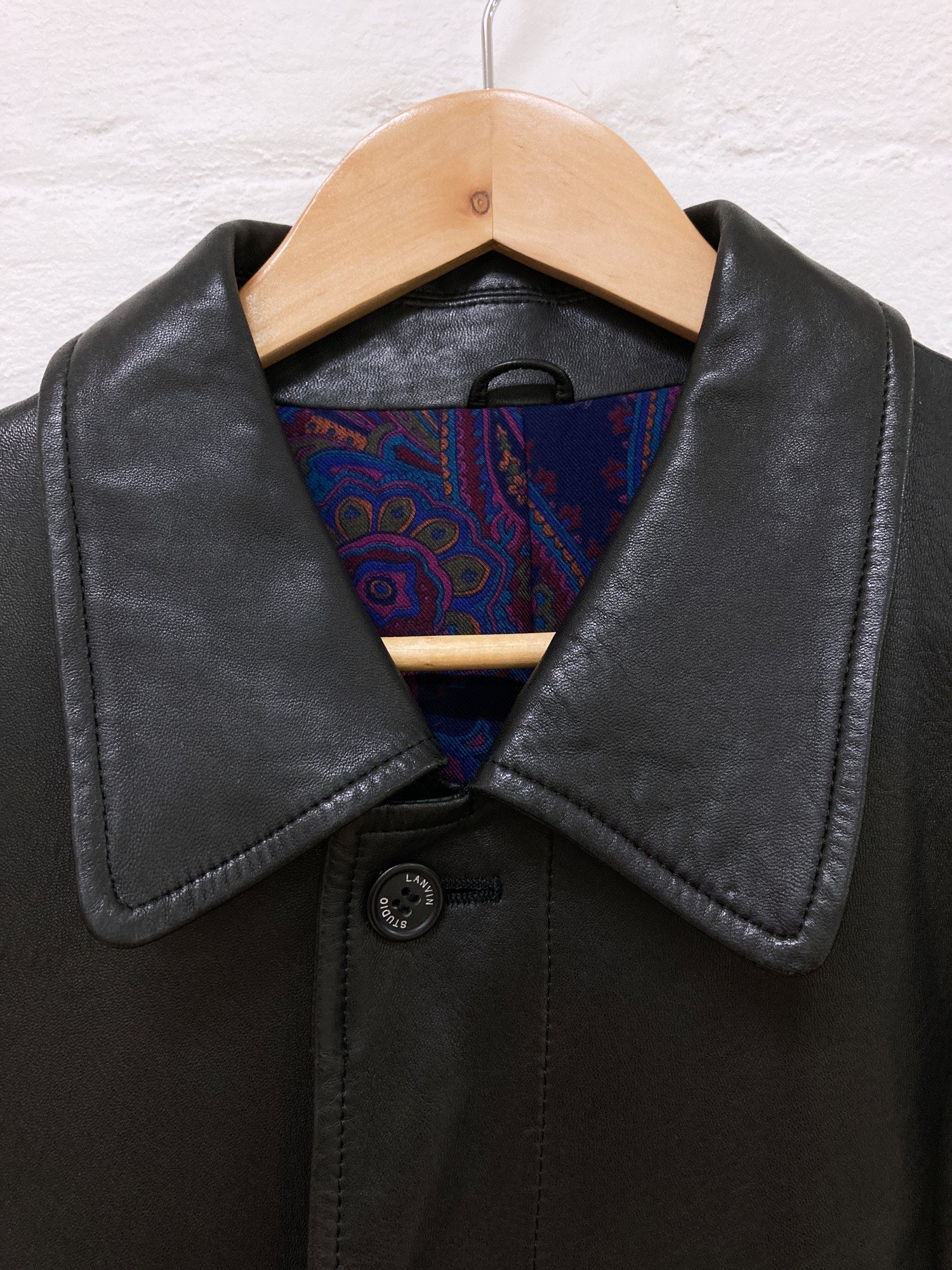 Lanvin Studio 1980s padded black paneled leather jacket - size 50