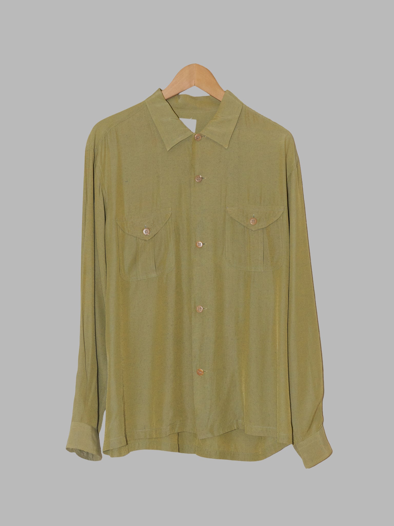 Dezert 1990s green rayon-nylon double pocket shirt - M L