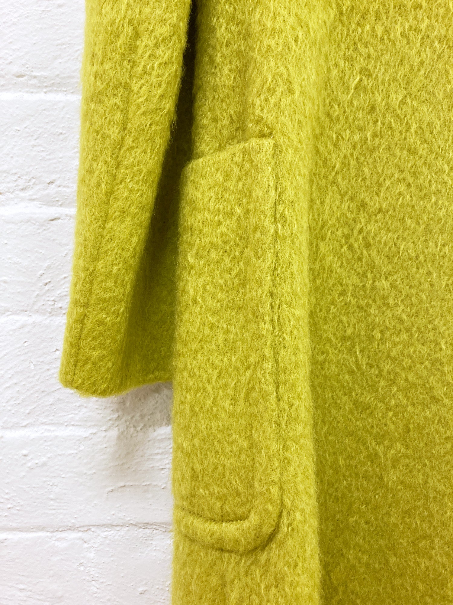 Gianfranco Ferre Studio 0001 lime green wool double-breasted coat - 40 8