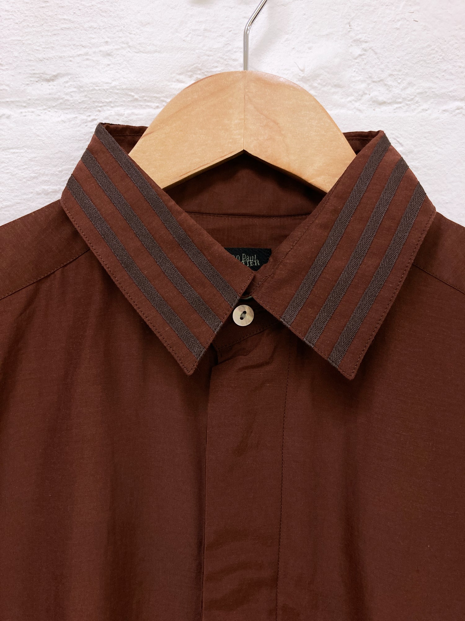 Jean Paul Gaultier Homme 1990s sheeny brown tape detail shirt - size 48