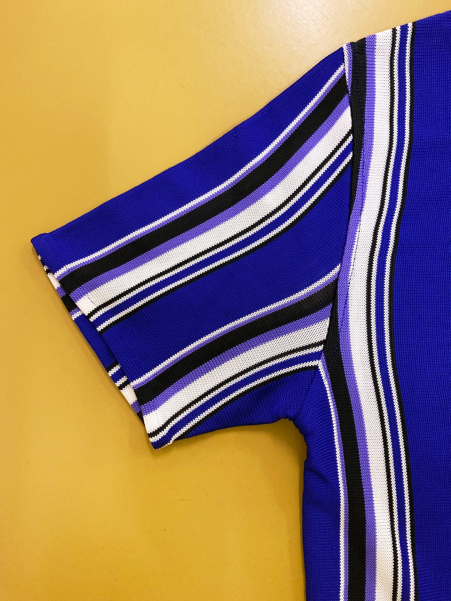 Mistake ? By Ozwald Boateng 1990s purple white striped nylon polo shirt - size 38