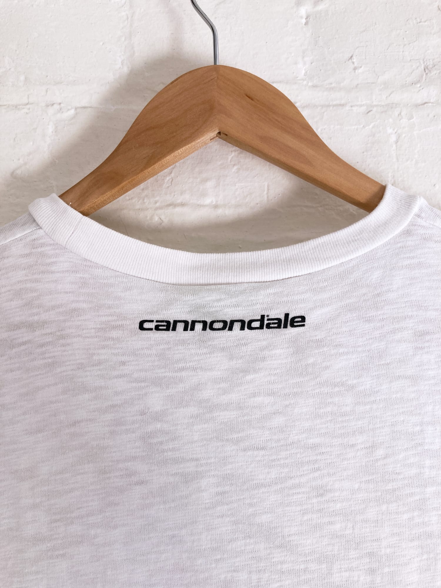 Cannondale white cotton british cycling hazard slogan t-shirt - M XS S