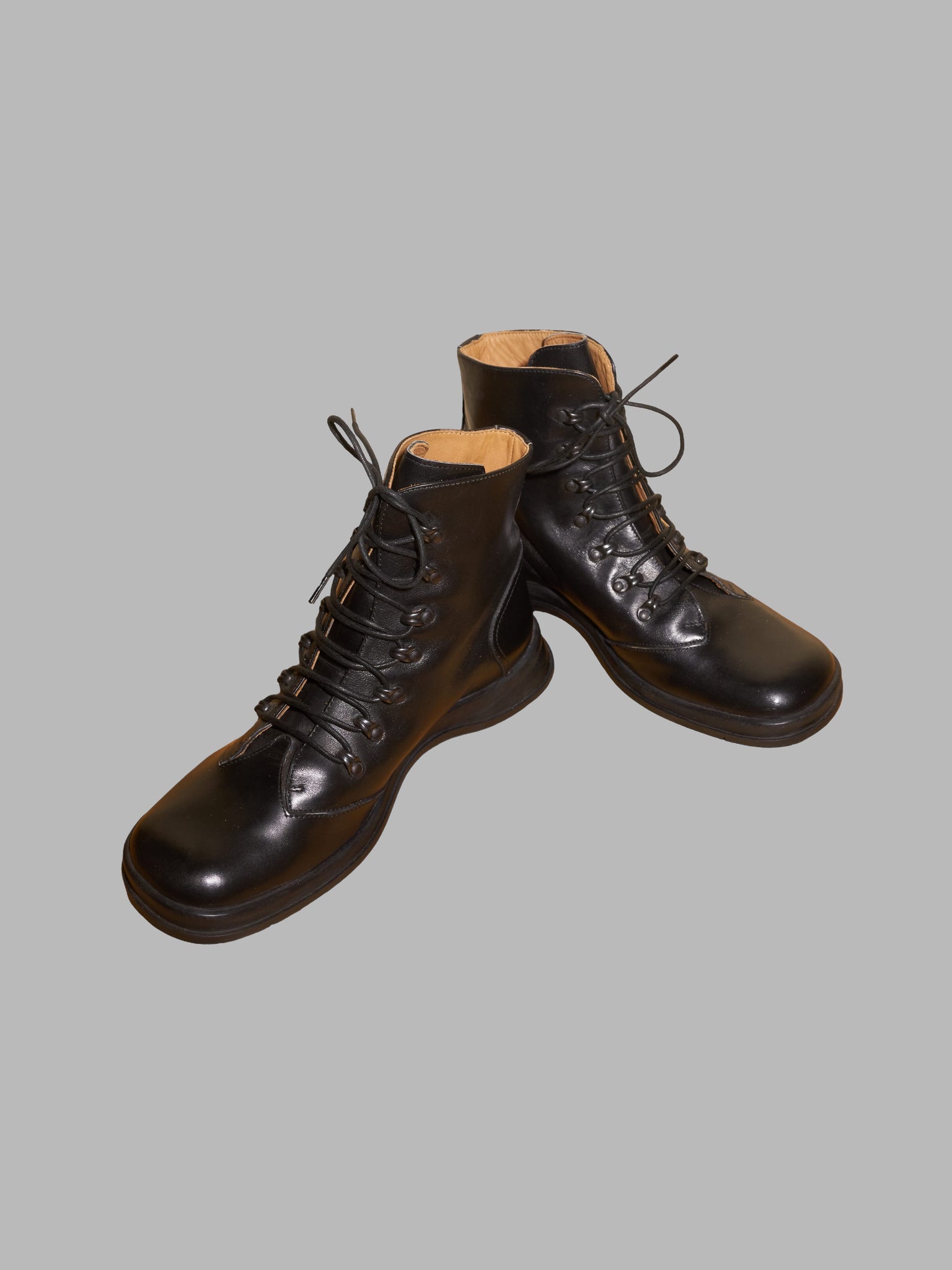 Mare Uomo black leather rubber sole army boots - size EU 39