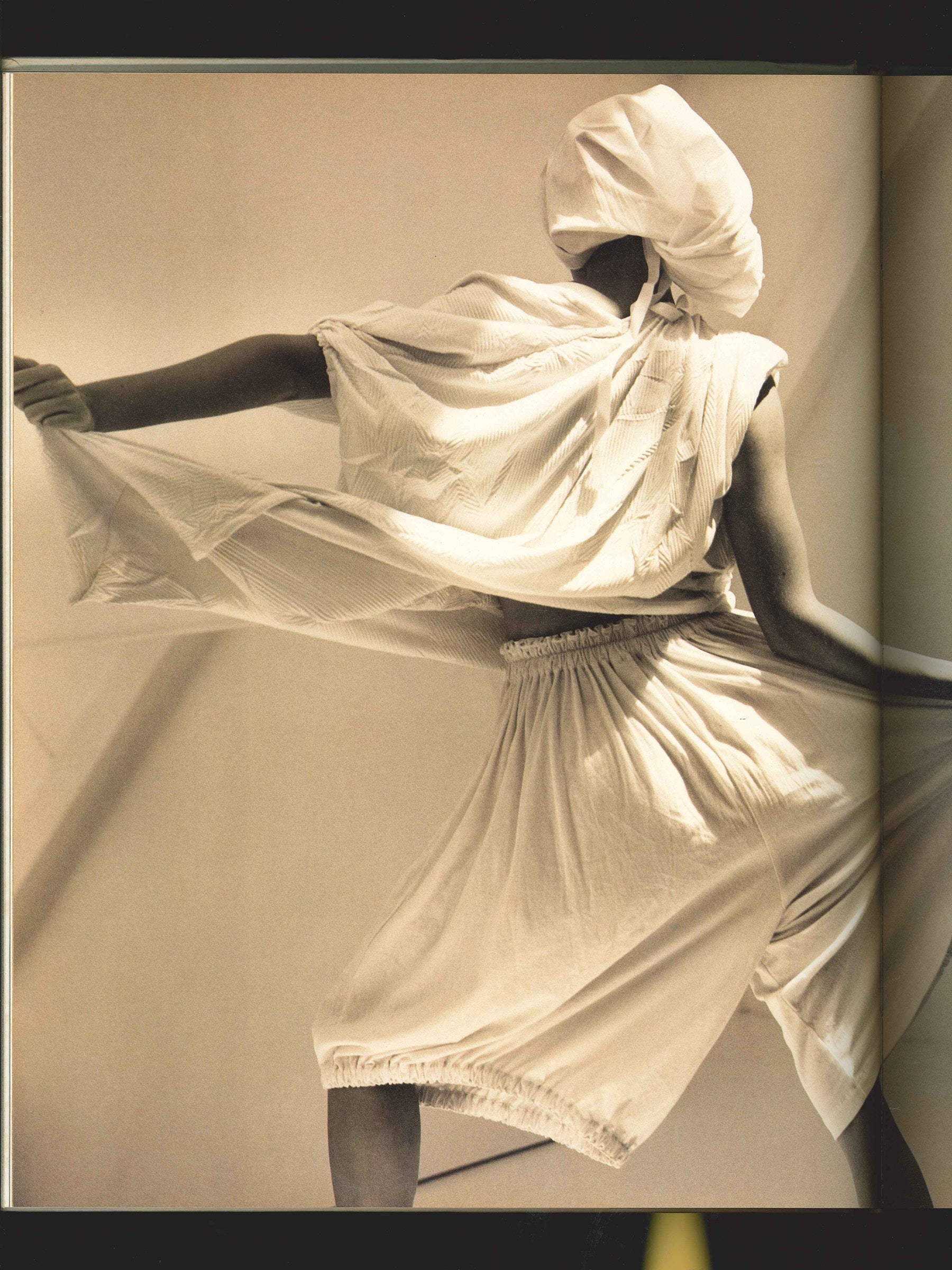 Comme des Garcons 1981-1986 photo book – Filter store Comme des Garcons 1981-1986 photo book – Filter store